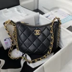 Chanel 22K Hobo Bag Logo Chain Lambskin - Image 2