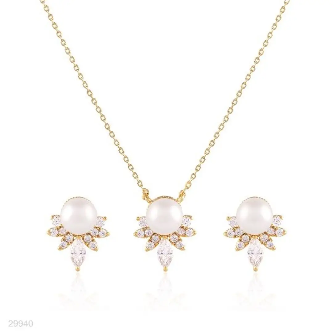 1 graceful pearl ballerina gold set - Image 1