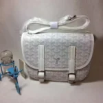 Goyard Messenger Bags for Men - Image 7