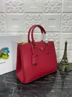 PRADA GALLERIA 32 BAG IN CHERRY RED SAFFIANO LEATHER - Image 4