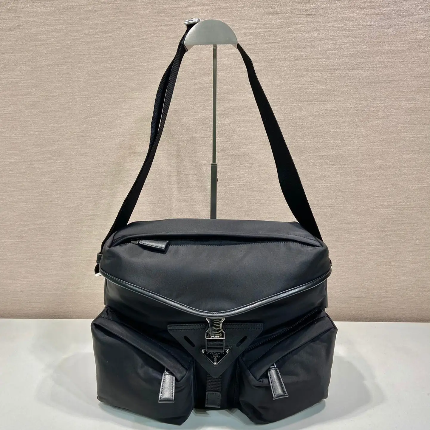 PRADA CROSSBODY BAG 29 IN BLACK RE-NYLON AND CALFSKIN TRIM