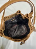 PRADA BUCKET BAG 19 IN RUSSET BROWN RE-NYLON AND CALFSKIN HANDLE - Image 4