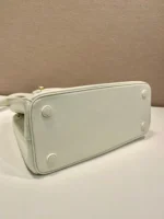 PRADA MEDIUM GALLERIA BAG 28 IN WHITE SMOOTH CALFSKIN GOLD HARDWARE - Image 4