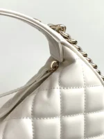 CHANEL 23C white hula hoop clutch - Image 4