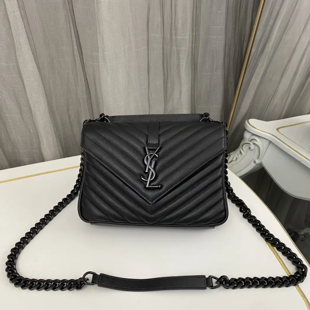 Saint Laurent medium College leather cross body bag In Black