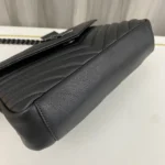 Saint Laurent medium College leather cross body bag In Black - Image 3