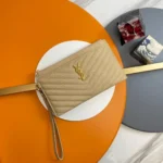 YSL CASSANDRE MATTELASÈ LARGE ZIPPED POUCH IN GRAIN DE POUDRE EMBOSSED LEATHER - Image 4