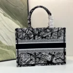 DIOR Medium Book Tote - Image 2