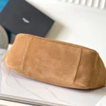 SAINT LAURENT Le 5 A 7 - Image 4