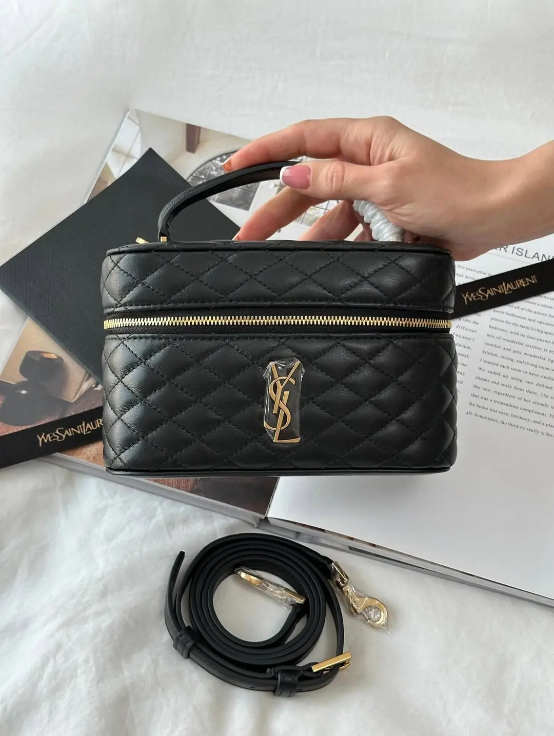 528912458_18072285422098942_3620682283353876342_n Saint Laurent vanity top-handle bag - Image 1