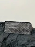 GOYARD St Louis PM Tote Bag - Image 5