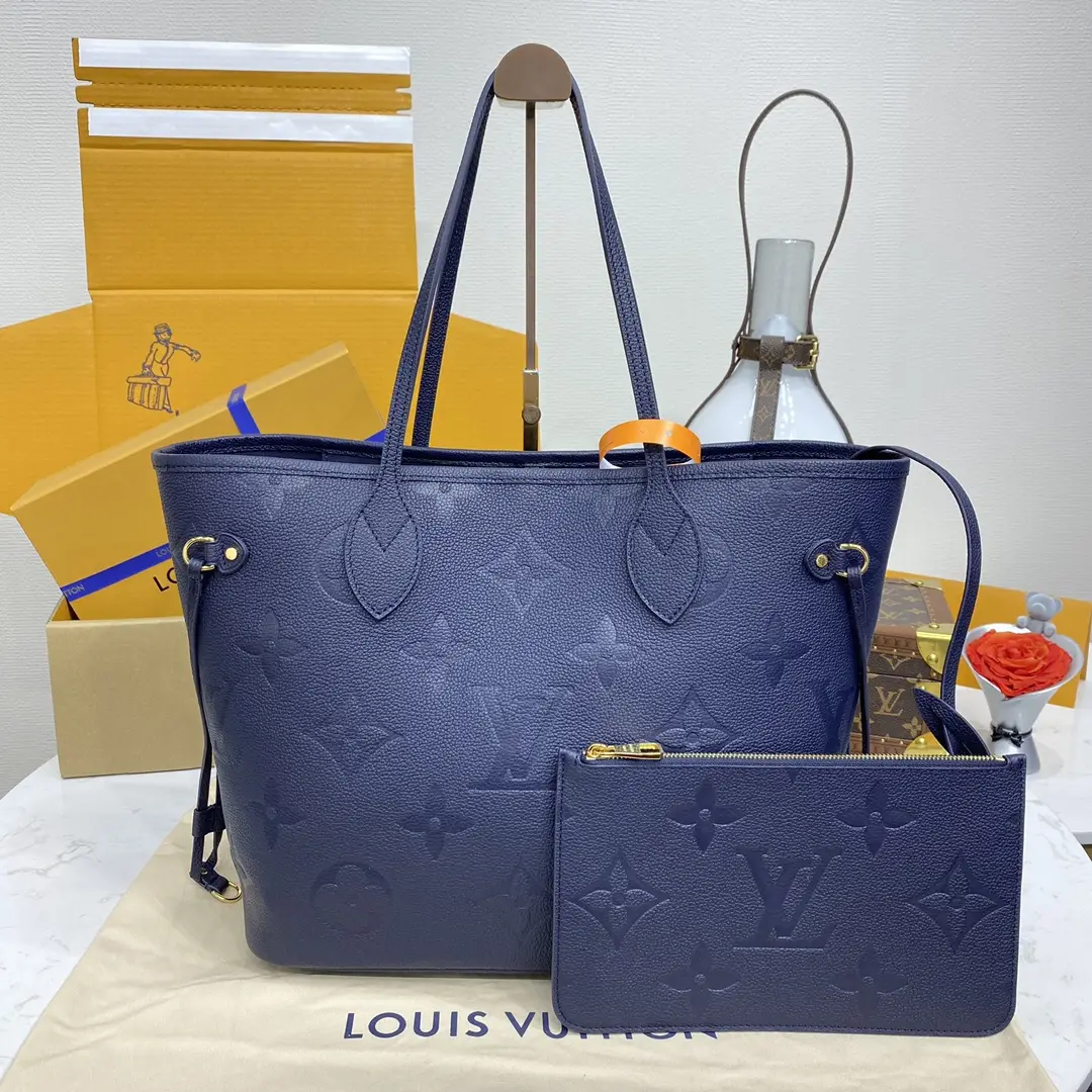 LV Neverfull MM Monogram Empreinte Leather