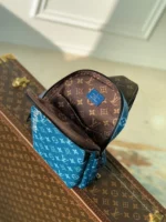 LV avenue bag in Atlantic Blue - Image 2
