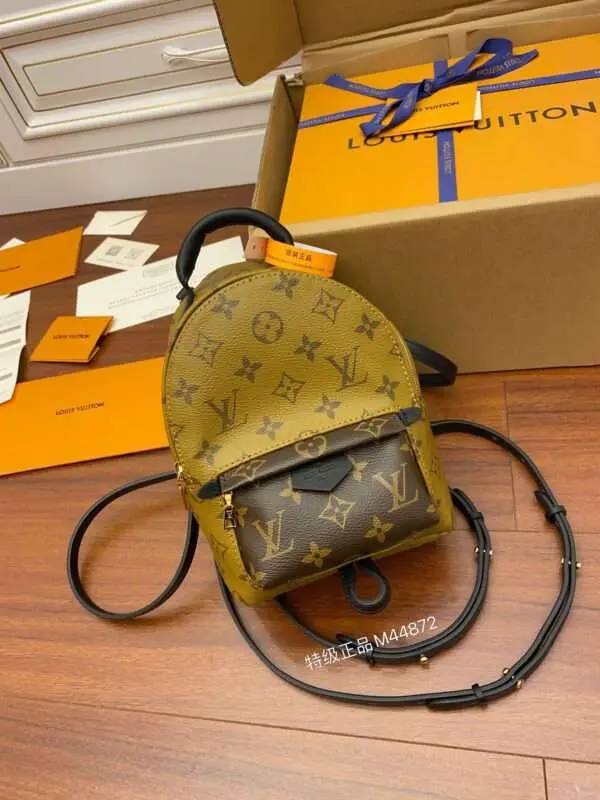 Balo-Louis-Vuitton-LV-Palm-Springs-Mini-Monogram-Sieu-Cap-17x22cm-8-600x800-1 Louis Vuitton LV Palm Springs Mini Monogram Backpack 17x22cm - Image 1