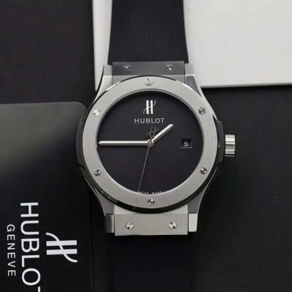 Hublot Classic Fusion 40 Years Anniversary Fake Watch Black Dial 42mm