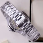 Patek Philippe Nautilus 5740 Men's Watch Blue Dial Metal Strap 40mm - Image 6