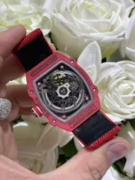 Dong Ho Richard Mille RM67 02 Che Tac Vo Carbon Mau Do Sieu Nhe Trong Luong 37 Grams 38.7×47 6 1