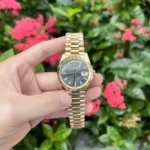 Rolex Replica Watch Day-Date Purple Mother of Pearl Dial Yellow Gold 40mm