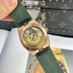 Vacheron Constantin Replica Watch 11 Overseas 4500V Green Rubber Strap 41mm - Image 2