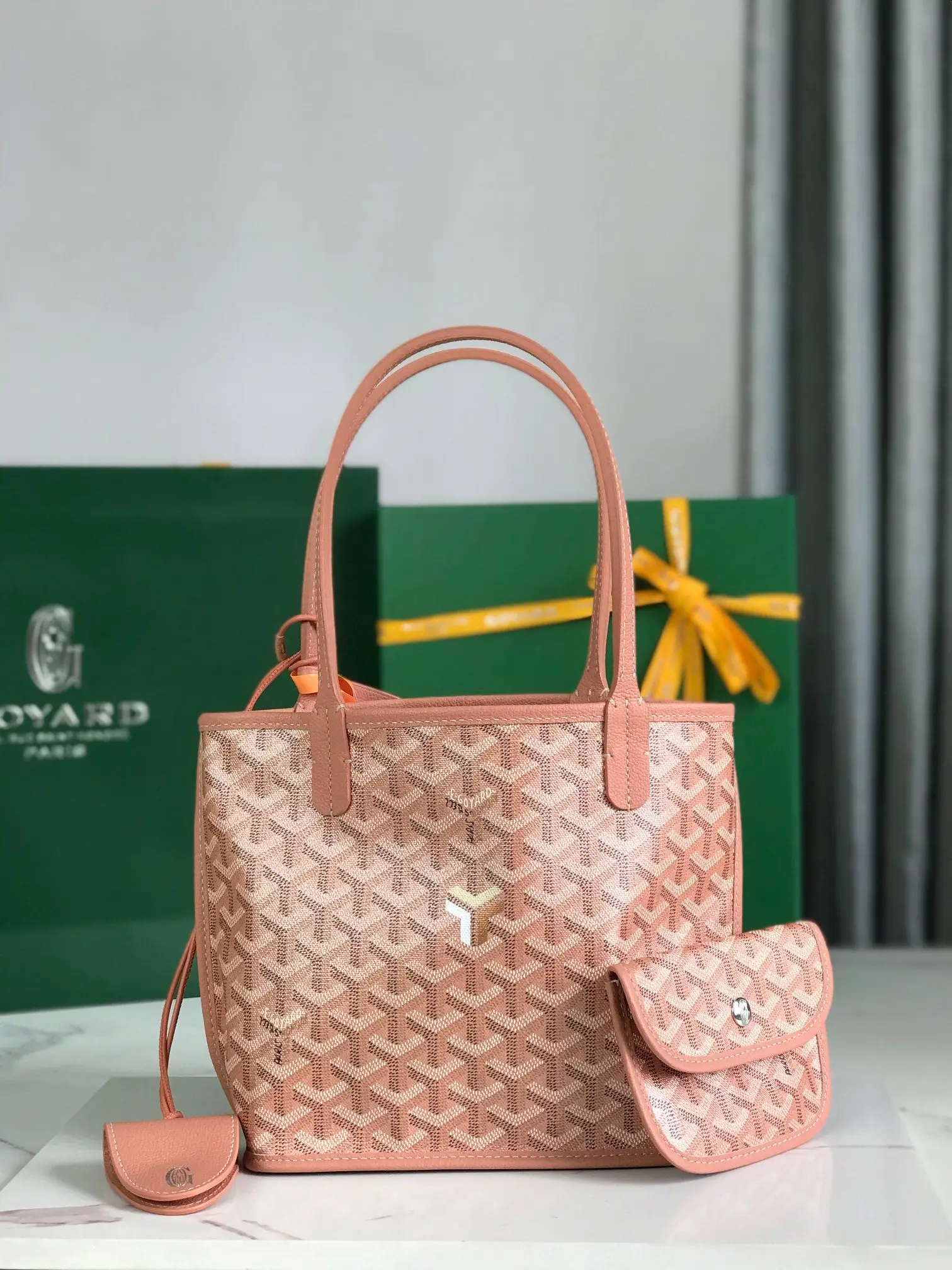 IMG_4523 Goyard Anjou Pink - Image 1