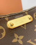 Louis Vuitton M83008 Pochette Liv - Image 8