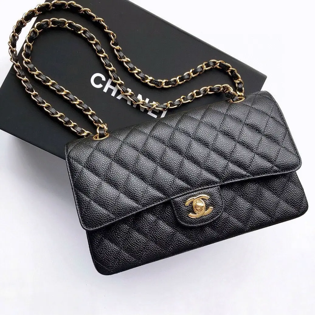 CHANEL FLAP BAG 25 IN BLACK CAVIAR LEATHER GOLD HARDWARE