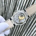 Patek Philippe Nautilus 5712 Mat Xanh Fake Cao Cap Nha May GR 40mm 5 scaled 1
