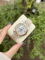 Rolex Replica 11 Watch DateJust Women Mother of Pearl Dial Julibee Strap 31mm - Image 4