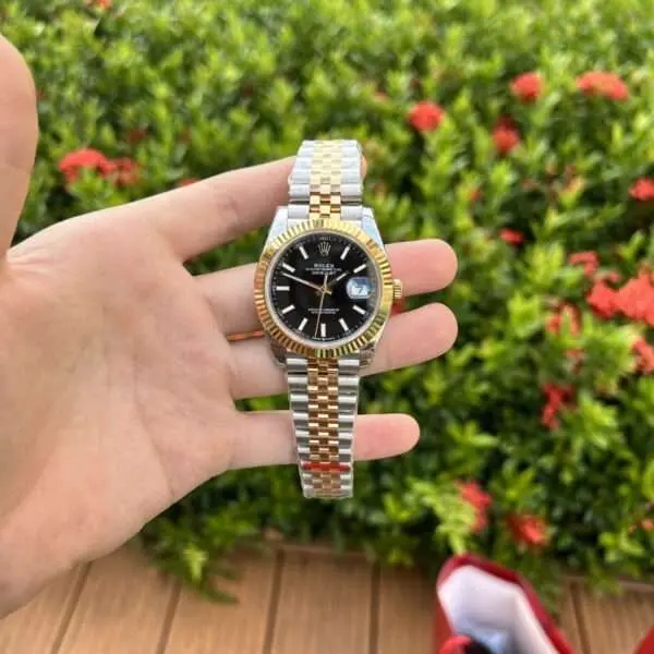 Rolex-DateJust-Super-Fake-Mat-Den-EW-Factory-Nam-41mm-4-600x600-1 Rolex Replica 11 Watch DateJust Black Dial Demi Strap EW Factory 41mm - Image 1