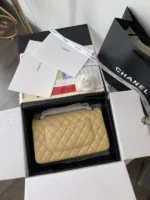 Tui Chanel Medium Classic Da Bo Rep 11 Cao Cap Mau Vang 25 6 600x800 1