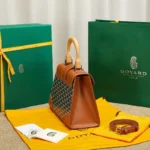 Tui Goyard SAIGON Mau Nau Sieu Cap Quai Xach Go 28cm 8