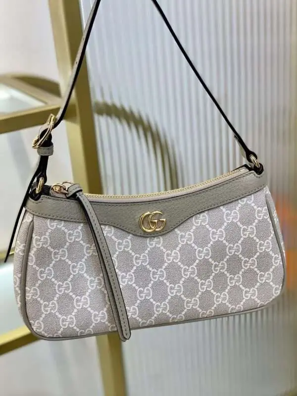 Gucci Ophidia Small bag with super class monogram pattern 25x15x6.5cm