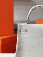 Hermes Kelly 25 Himalaya Albino Genuine Crocodile Leather Palladium Hardware - Image 7