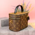 Louis Vuitton LV Clutch Box Bag Replica 11 Brown 19x13x10cm - Image 3