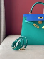 Hermes Kelly 28 Epsom Light Blue/ Electric Blue Palladium Hardware - Image 6