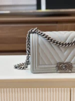 Chanel Boy Medium Handbags Grey Leather With Silver Lock 25cm - Image 2