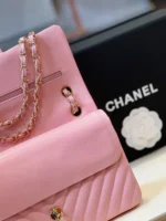 Chanel Classic Handbags V-Pattern Pink Lock Gold 23cm - Image 5