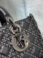 Tui Xach Dior D Joy Sieu Cap Mau Den Dinh Ngoi Sao 26cm 3