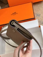 Hermes Kelly WOC 20 Gold Hardware - Image 6