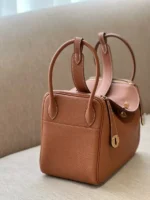 Hermes Lindy 26 Brown Gold Hardware - Image 3