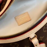 Tui Xach Louis Vuitton LV Bumbag Monogram Sieu Cap 38x16x8cm 2