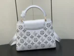 Tui Xach Louis Vuitton LV Capucines BB Mau Trang Sieu Cap 27x18x9cm 1