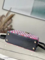 Louis Vuitton LV Capucines Plaid Pattern Handbags 27x18x9cm - Image 6