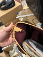 Tui Xach Louis Vuitton LV Carry All MM Monogram Mau Nau Sieu Cap 39x30x15cm 7