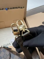 Louis Vuitton LV Croisette Like Auth Brown Handbags 25.5cm - Image 3