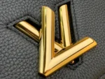 Tui Xach Louis Vuitton LV Twist Handle Replica 11 Nu Mau Den 17x25x11cm 5 1