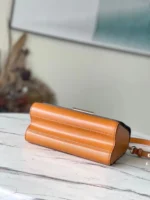 Louis Vuitton LV Twist Mini Orange Handbags 23x17x9cm - Image 2