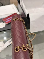 Tui Xach Nu Chanel Classic Mau Do Man Khoa Vang Like Auth 25cm 4