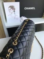 Tui Xach Nu Chanel Qua Tram Mau Den Da Li Mix Vang 25cm 8