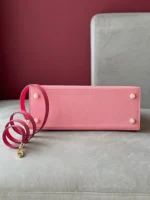 Hermes Kelly 28 Rose Pink/ Pink Gold Hardware - Image 3